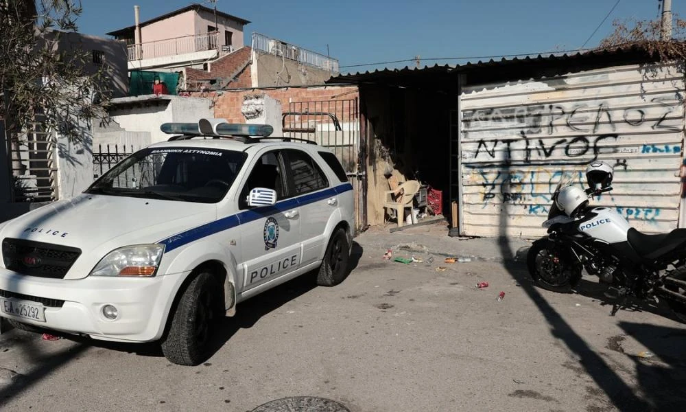 Μπαλάσκας για τους πυροβολισμούς στο Ζεφύρι: «Ξέρουμε ότι υπάρχουν πάρα πολλά όπλα» (Βίντεο)